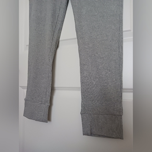 NWT Universal Thread - Relaxed Lounge Pants - Picture 7 of 7